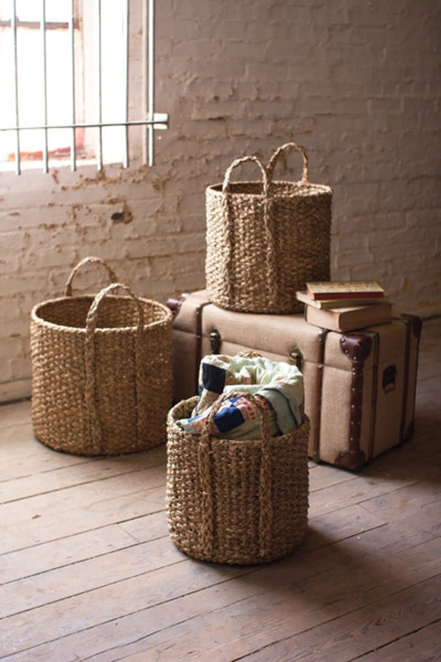Round Braided Seagrass Storage Baskets - Set Of 3