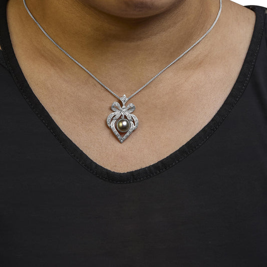 18K 3/4 Cttw Diamond and 12.5 MM Cultured Black Tahitian Pearl Heart Pendant Necklace - Nobiliving