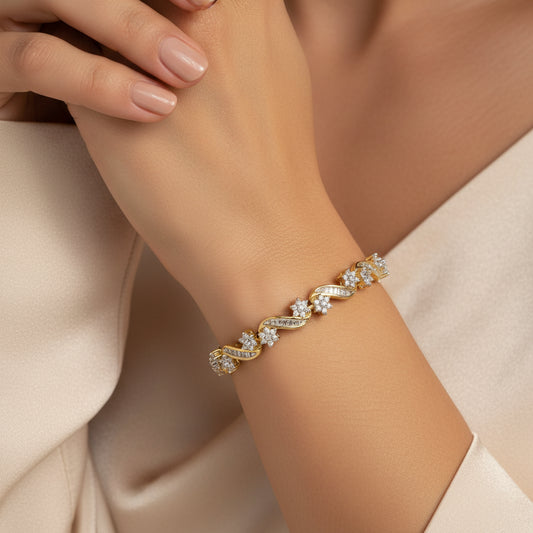 10k Yellow Gold 3.00 Cttw Round-Cut and Baguette-Cut Floral Link Bracelet