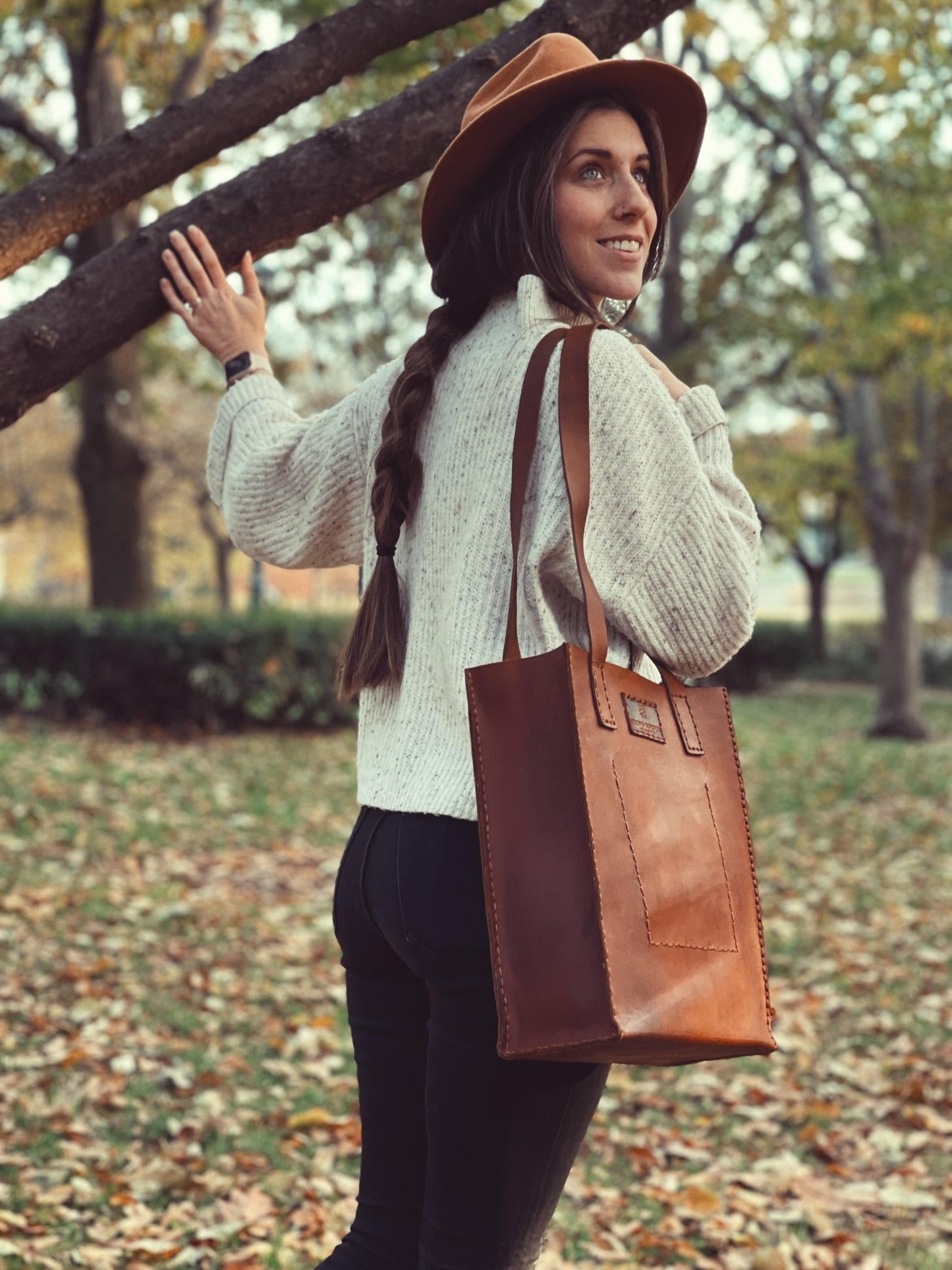Leather Tote Bag - nobiliving.com