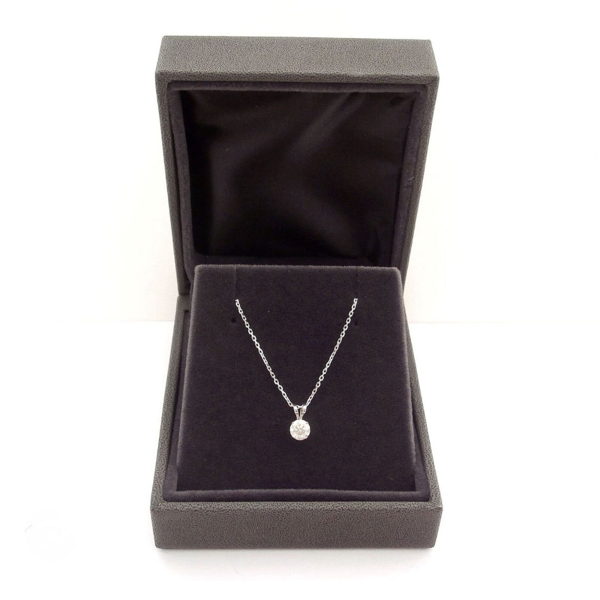 1.00 CTW AGI Certified Lab Grown Diamond Pendant - G/VS Clarity Round Cut 14K White or Yellow Gold - nobiliving.com
