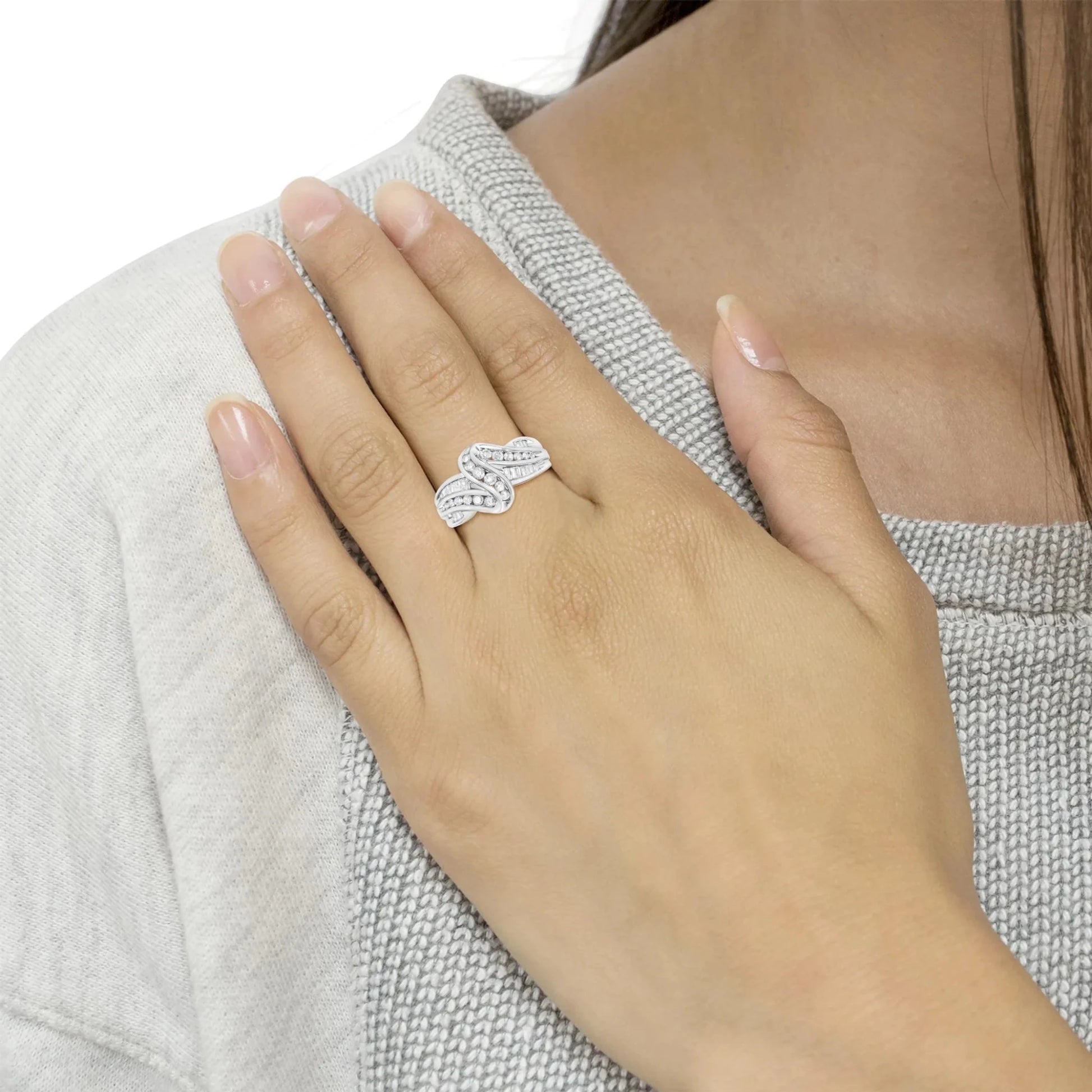 10K White Gold Ring 3/4 Cttw Round - Cut Diamond Bypass Ring (H - I Color, I2 - I3 Clarity) - Nobiliving