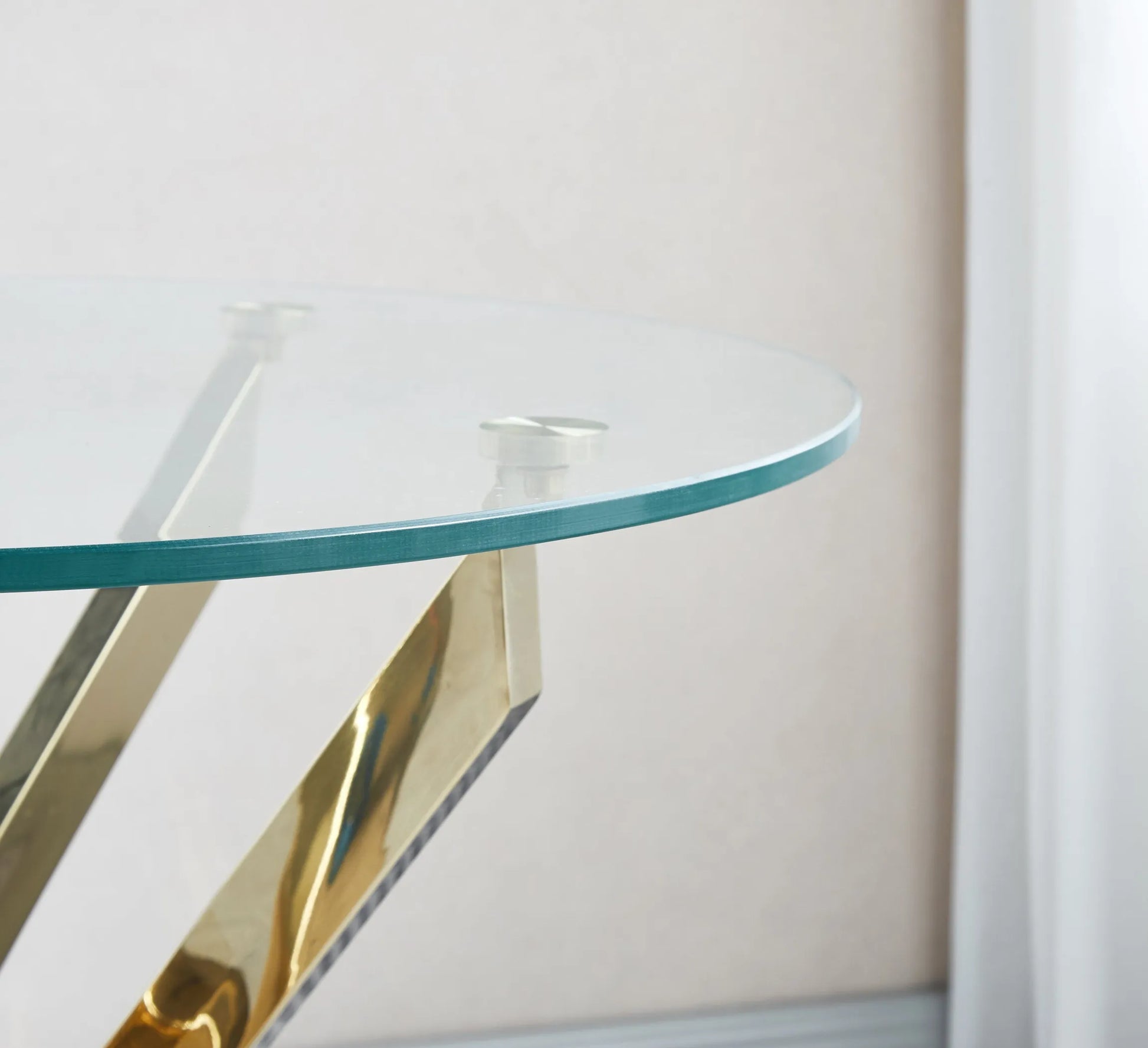 Modern Round Tempered Glass Coffee Table