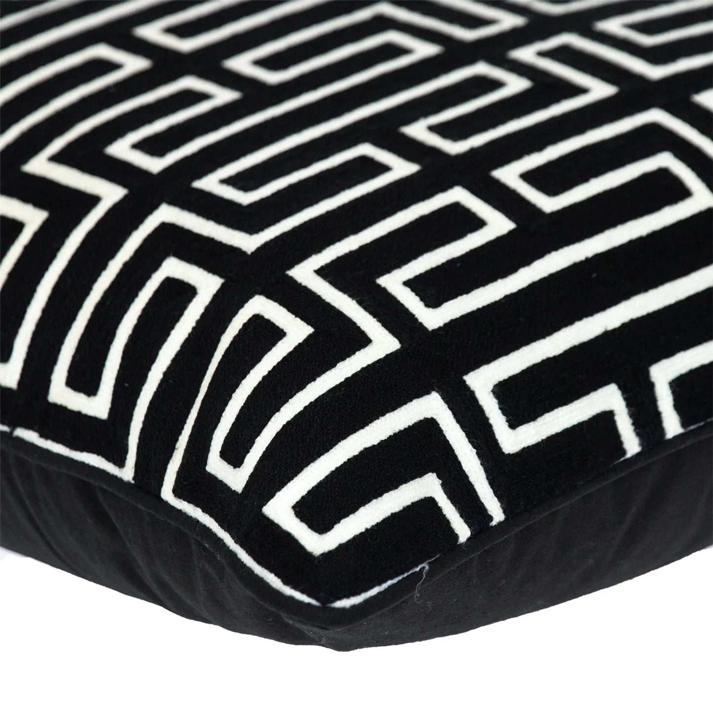 20" X 20" Black Geometric Cotton Zippered Pillow - Nobiliving