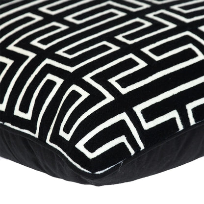 20" X 20" Black Geometric Cotton Zippered Pillow - Nobiliving
