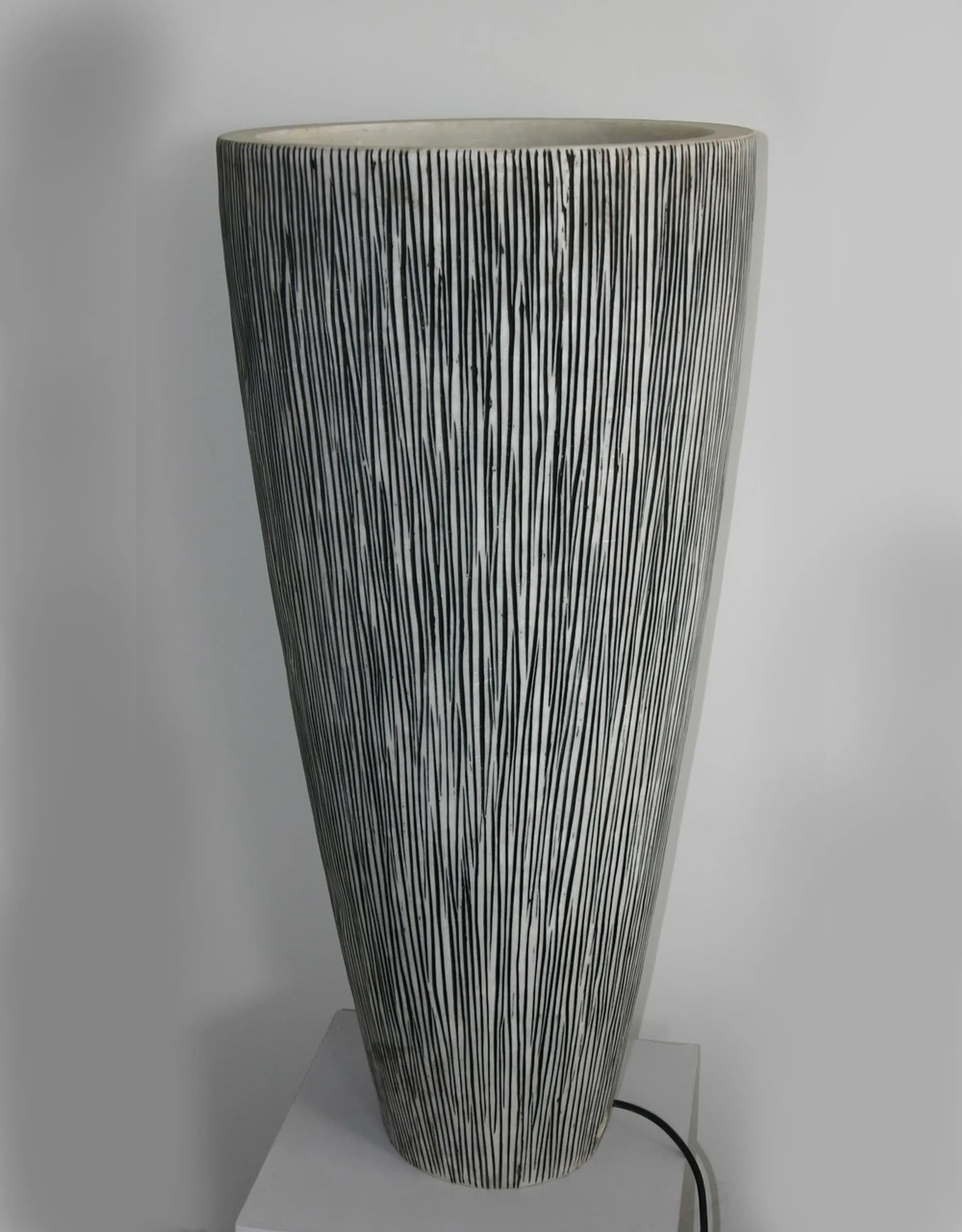 Gray Sandstone Ribbed Long Conical Planter with Light
