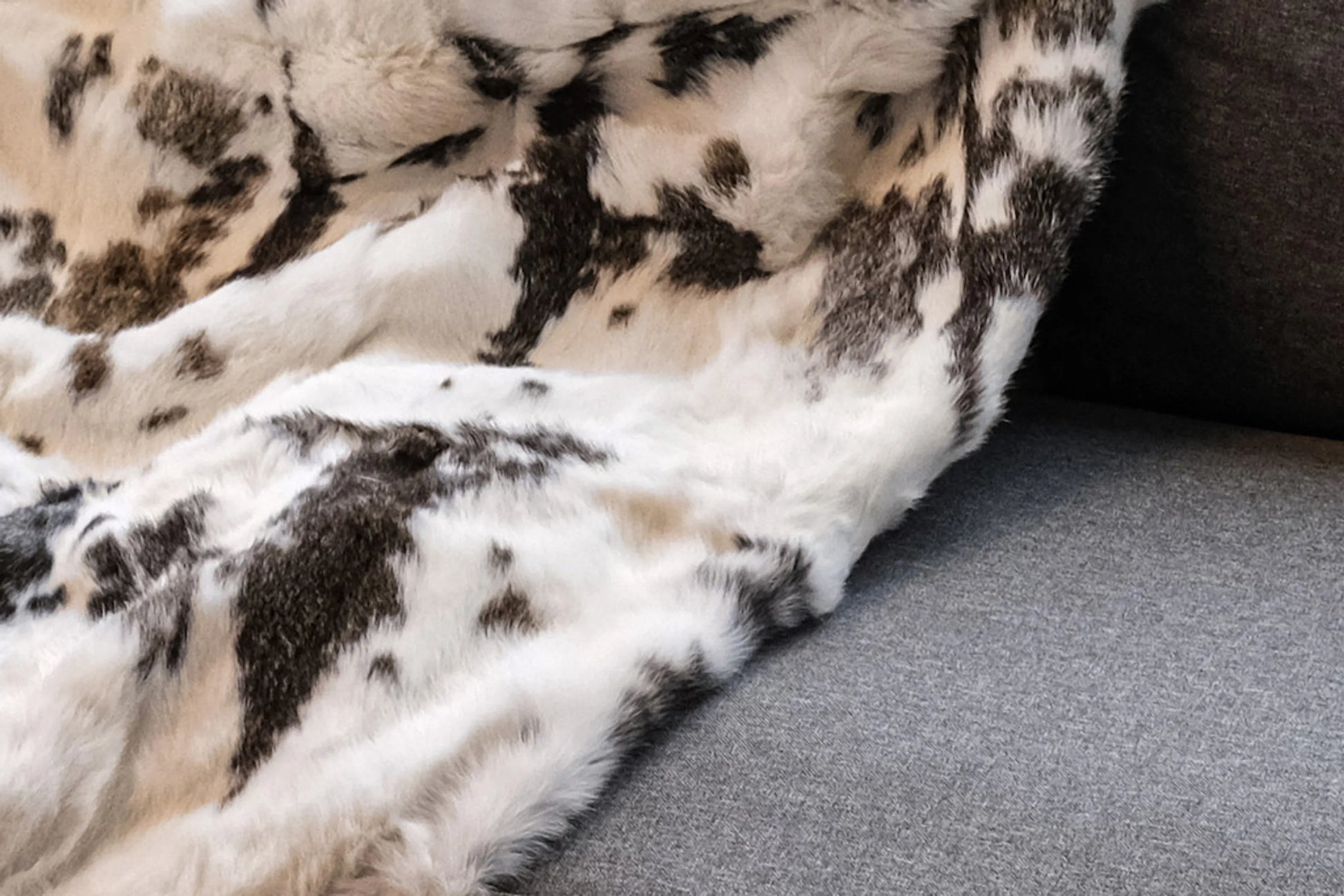 Rabbit Fur Plush Throw Blanket