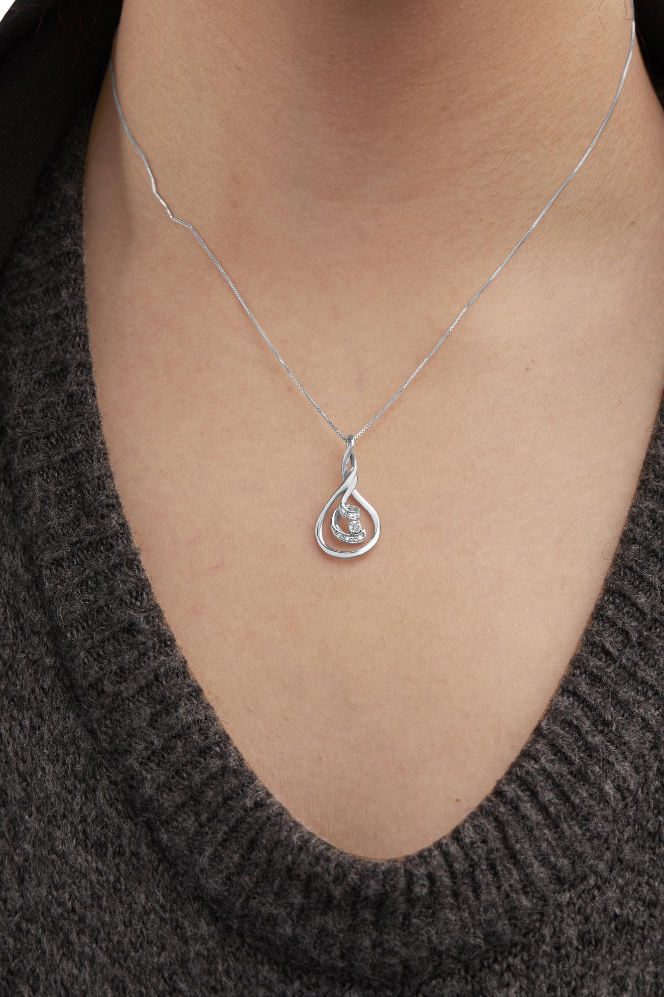Espira 10K White Gold Round Cut Diamond Layered Spiral Pendant Necklace - Nobiliving