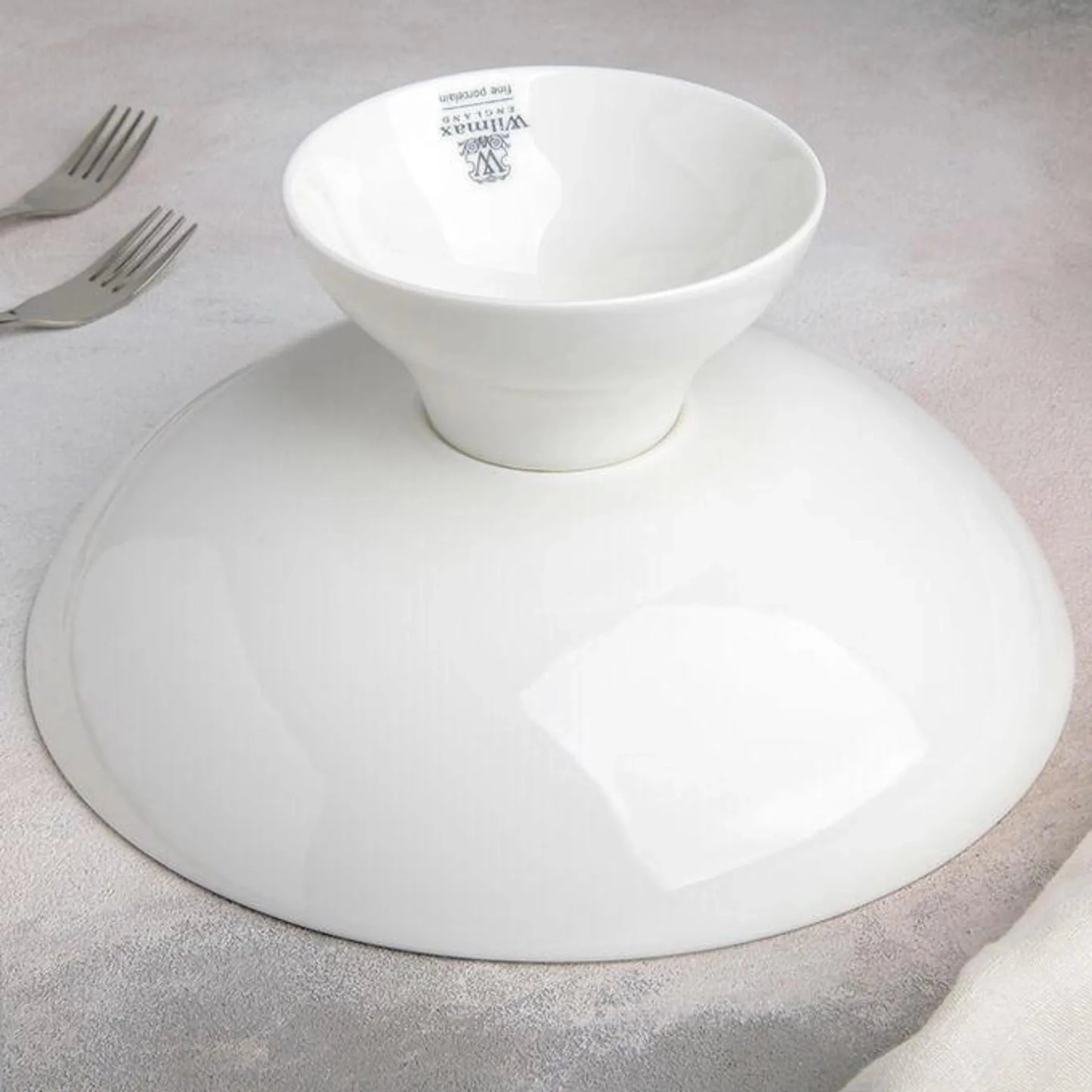 Wilmax Elegant Fruit Vase - Fine Porcelain